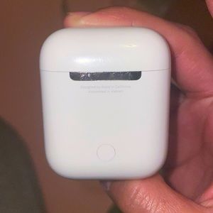 COPY - apple airpods 2nd generation (wireless charging case)